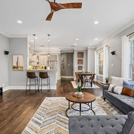 Luxury 4Br Dallas Home With Game Room And Fire Pit Extérieur photo